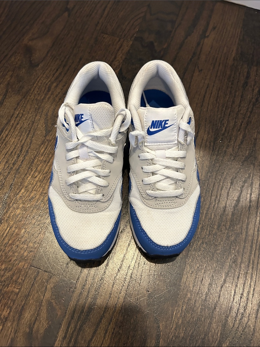 Nike Kids G1S size 2.5
